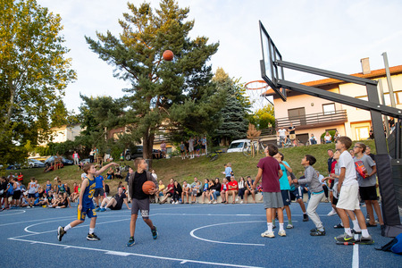 igrišče na Rožni ulici - otvoritev (41)